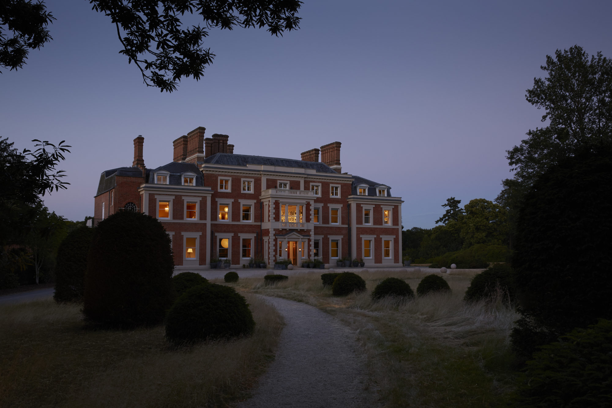 Shot a dawn, the exterior of Heckfield place